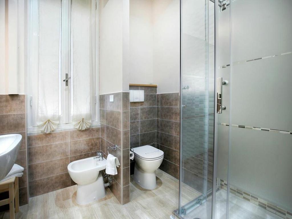 Guesthouse Vittoria Rooms - The Original Since 2015 Генуя Экстерьер фото